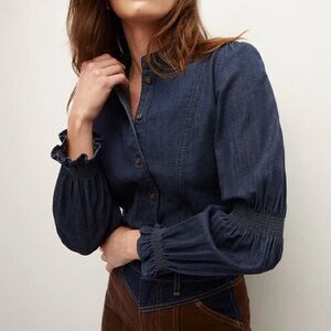 Veronica Beard Dalton Puff-Sleeve Top in Oxford. 💕